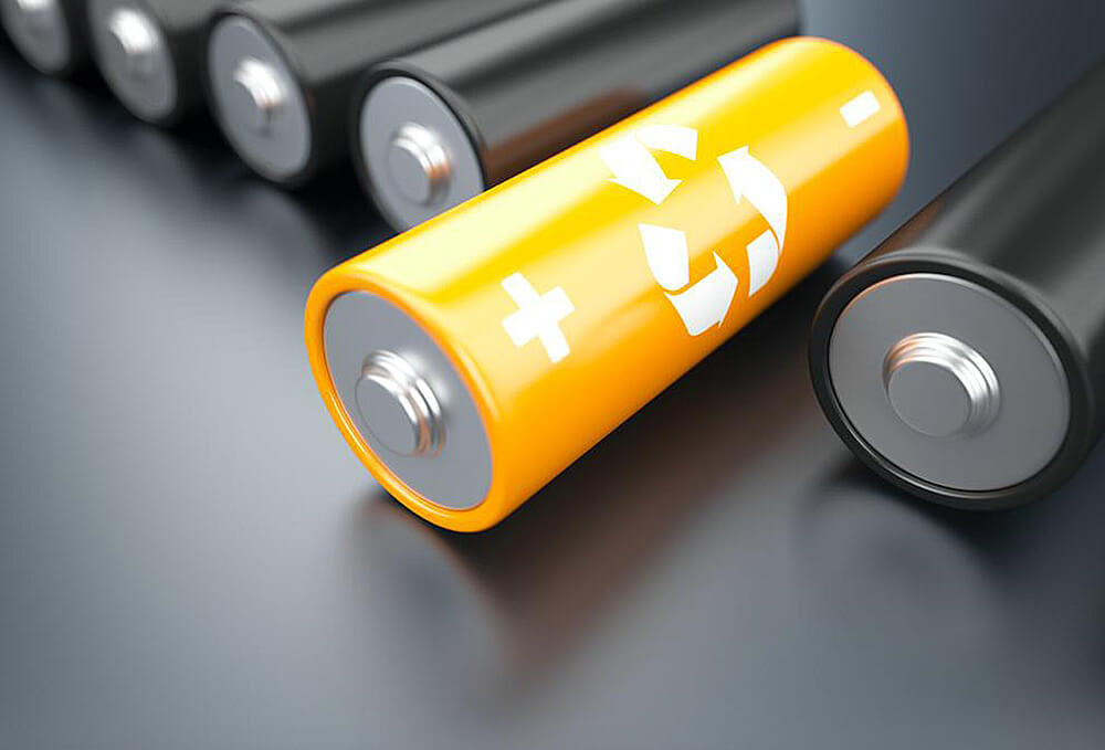 Current sodium-ion battery is not mature, so the performance of solid battery is still far lower than liquid sodium-ion battery.