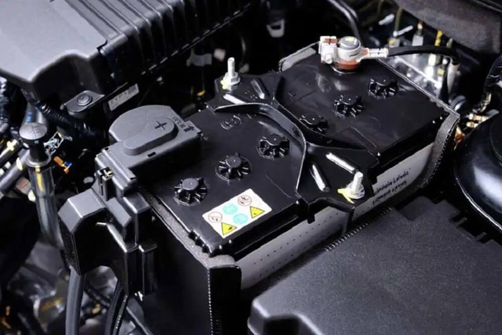 La batterie du véhicule équipé du système start-stop ne peut pas être remplacée par des batteries ordinaires.