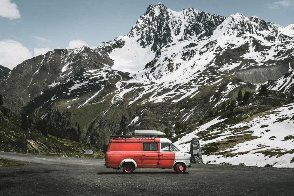 Lithium Camper Batteries are not advisable in cold temperatures. Lead-acid batteries have an edge here.