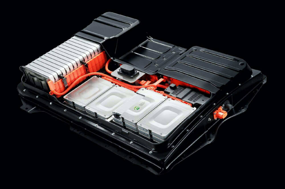 A lithium iron phosphate battery known as LiFePO4 has a power of 48VDC and is used in electric vehicles