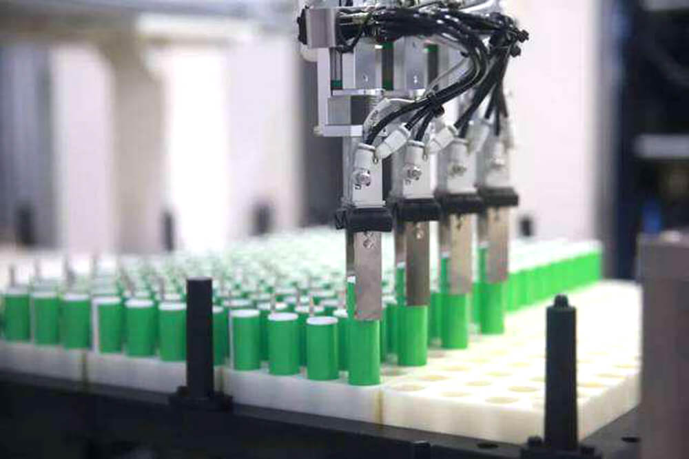 CATL ha producido y suministrado en serie la primera generación de la batería NCM811