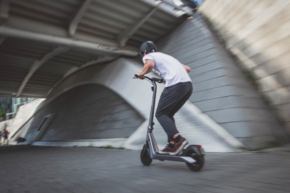 près de la moitié du coût total de votre scooter est lié à la batterie