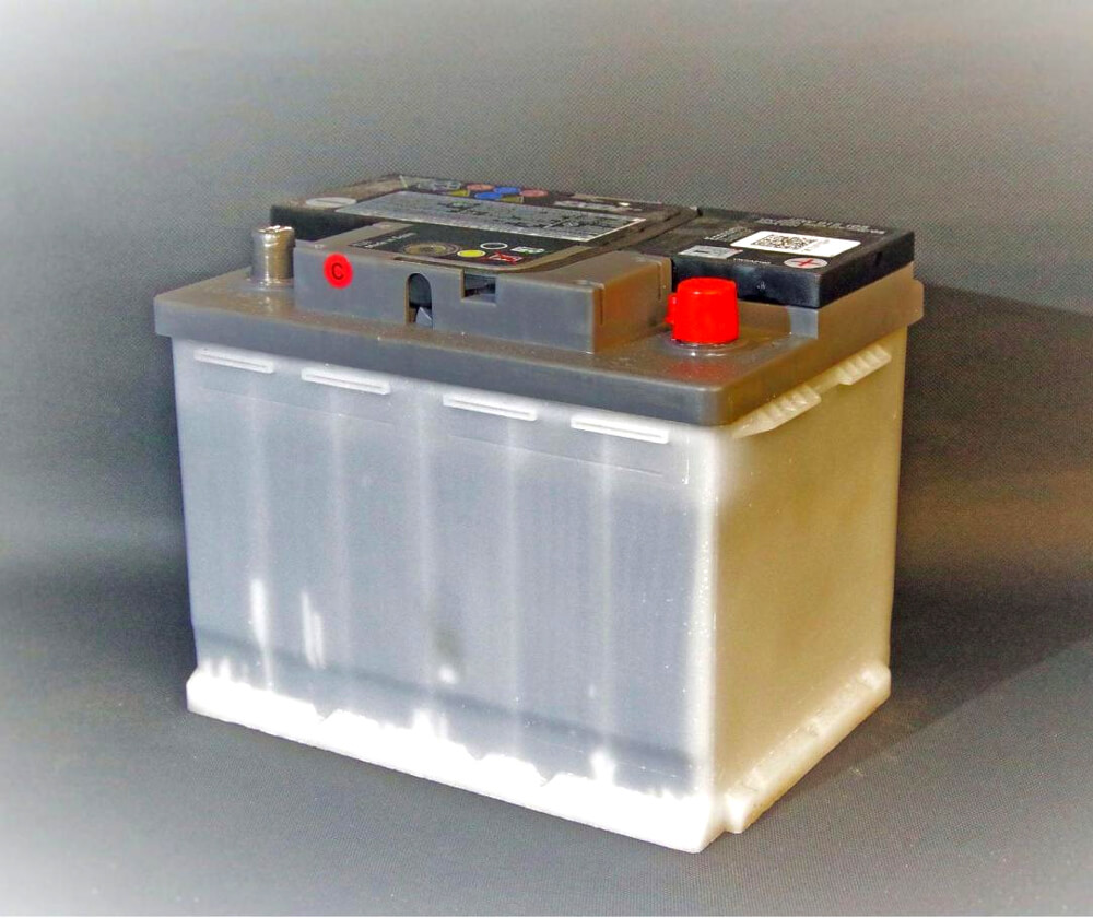 the 12V generator battery is the reason behind the smooth workflow