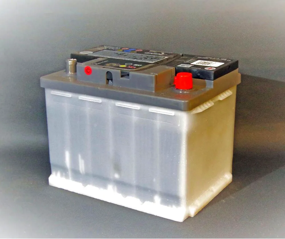 the 12V generator battery is the reason behind the smooth workflow