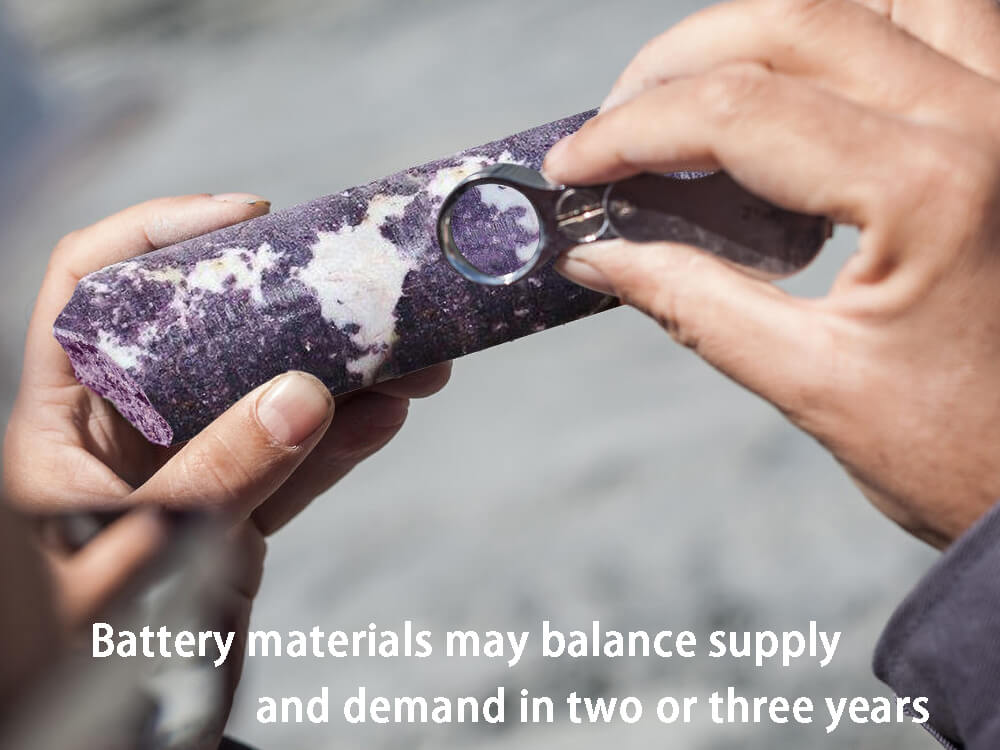 Los materiales de las baterías podrían equilibrar la oferta y la demanda en dos o tres años