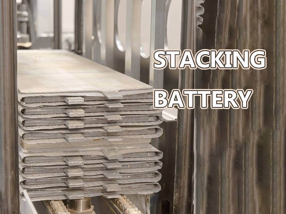 Stacking battery