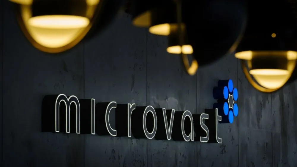Société Microvast