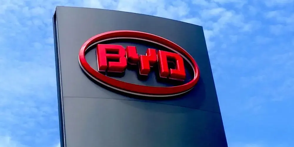 por la empresa byd
