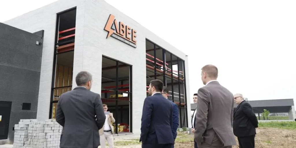 Edificio de oficinas ABEE