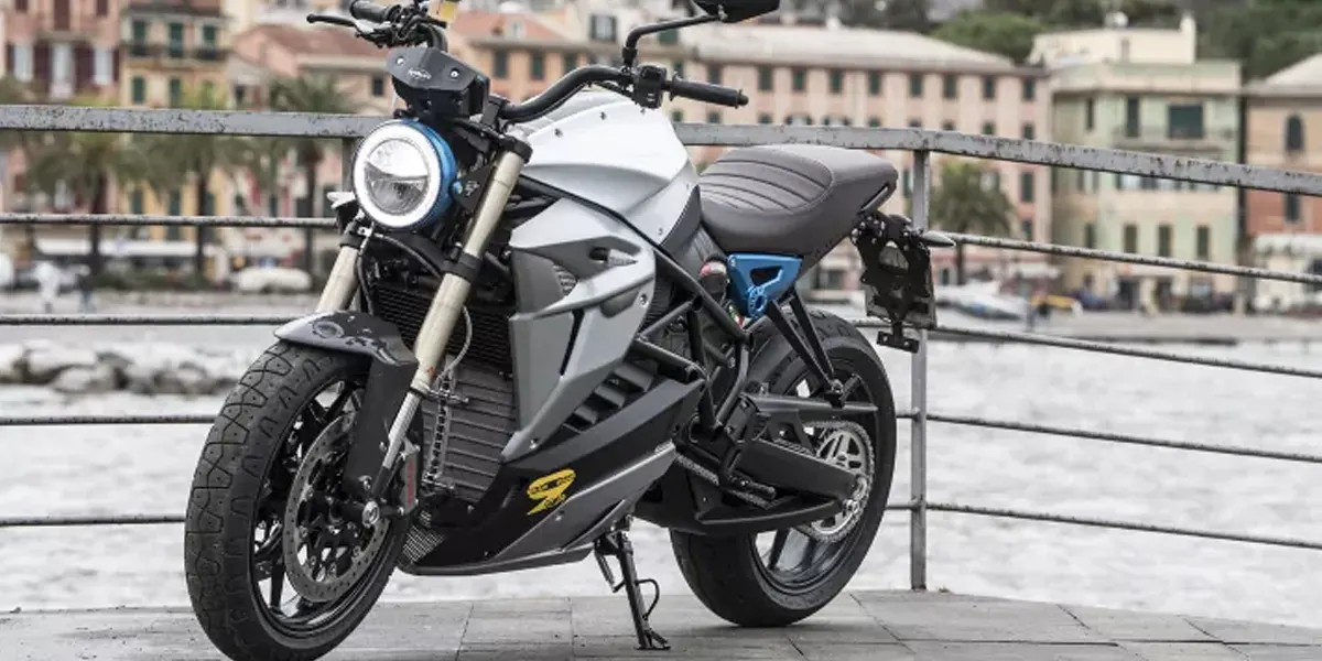 Renewable energy technologies and integrated community energy systems ...